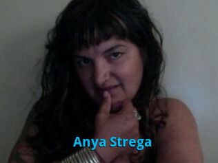 Anya_Strega