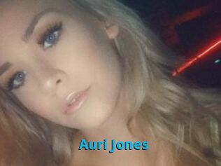 Auri_Jones