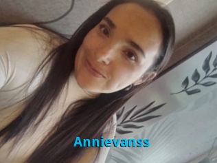 Annievanss