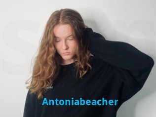 Antoniabeacher