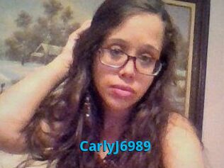 CarlyJ6989