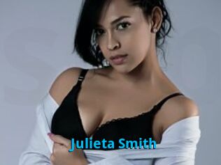 Julieta_Smith