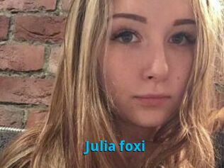 Julia_foxi