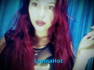 LunnaHot