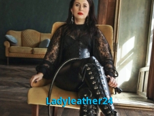 Ladyleather24