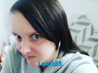 Laura85