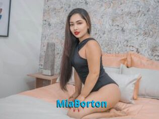 MiaBorton