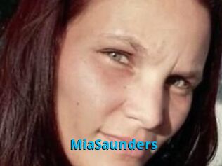 MiaSaunders