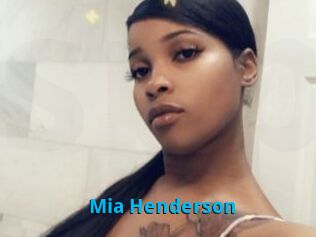 Mia_Henderson