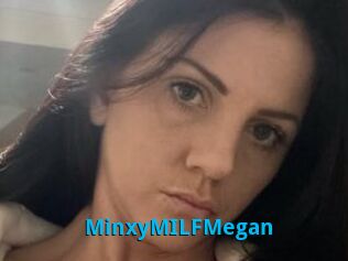 MinxyMILFMegan