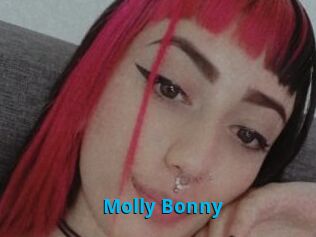 Molly_Bonny