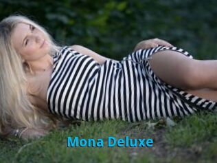 Mona_Deluxe_