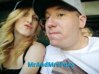 MrAndMrs_Foxx