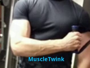 MuscleTwink