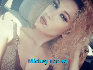 Mickey_roc_xo