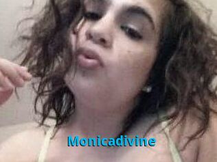 Monica_divine