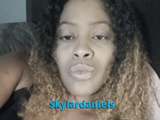Skylardaniels